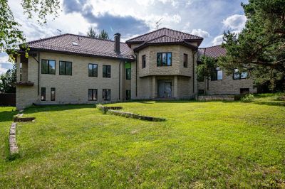 photo 68d28a1a6f448_thumb.jpg