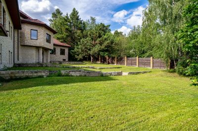 photo 68d28a2780801_thumb.jpg