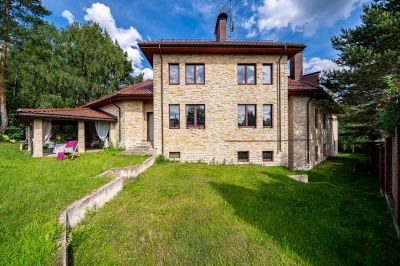 photo 68d28a4c6f022_thumb.jpg