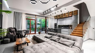 photo 68d2a88184de6_thumb.jpg