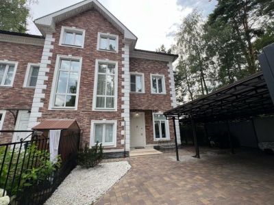 photo 68d3a08d4626f_thumb.jpg