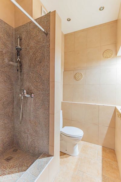 photo 68de54b949e47_thumb.jpg