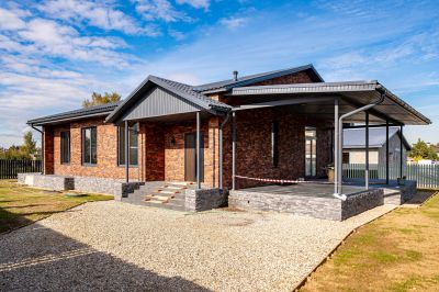 photo 68e3c4a1f1e85_thumb.jpg