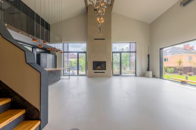 photo 68e6312693657_thumb.jpg