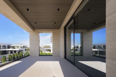 photo 68f2177d020a7_thumb.jpg