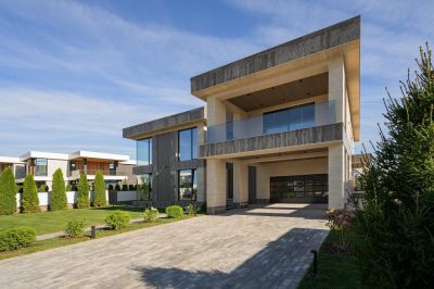 photo 68f2177f2ea6d_thumb.jpg