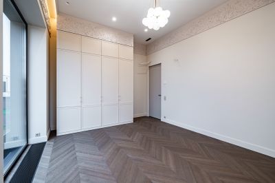 photo 12445_68ecfd99c2d3f_thumb.jpg