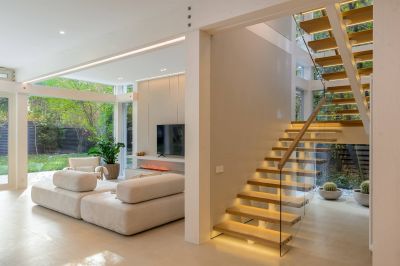 photo 68f6000692366_thumb.jpg