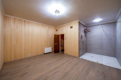 photo 68f8e7e8d521f_thumb.jpg