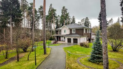 photo 690b20afd001f_thumb.jpg