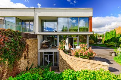 photo 690deb1d69440_thumb.jpg