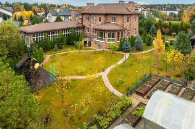 photo 698b00d0a58ce_thumb.jpg