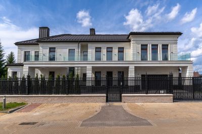 photo 693163b8c19a9_thumb.jpg