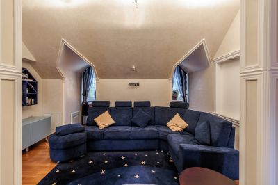 photo 693800a85b77a_thumb.jpg