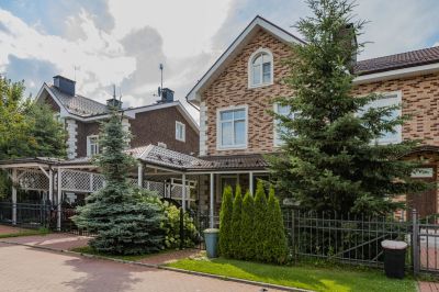 photo 693980f1021d3_thumb.jpg