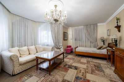 photo 6977236094de7_thumb.jpg