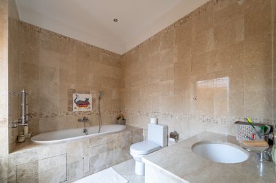 photo 69a005d49b64d_thumb.jpg