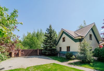 photo 12814_683409c245be8_thumb.jpg