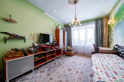 photo 12825_69c10f546323a_thumb.jpg