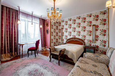 photo 12825_69c10f5adebf9_thumb.jpg