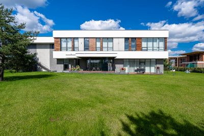 photo 69df502a68f85_thumb.jpg