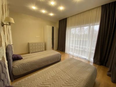 photo 63bdc0dd76d6d_thumb.jpg