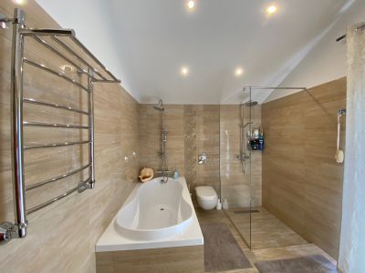 photo 63bde59f42877_thumb.jpg