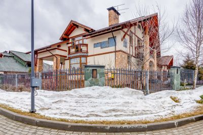 photo 63be006168300_thumb.jpg