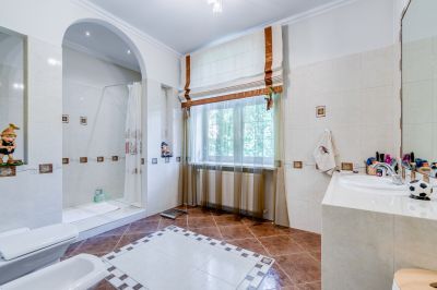 photo 63be18fcd6d1a_thumb.jpg