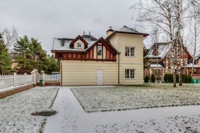 photo 63be2503d2200_thumb.jpg