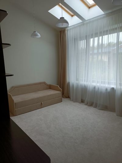 photo 6671646eb466e_thumb.jpg