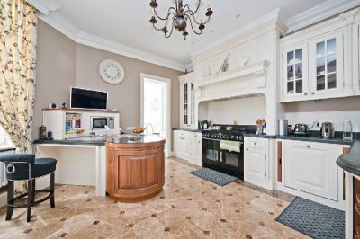 photo 63be2f89e8567_thumb.jpg