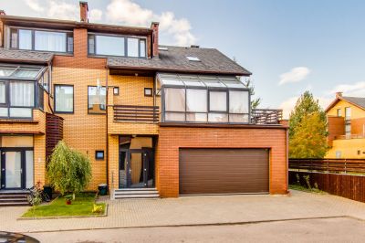 photo 63be31646c813_thumb.jpg