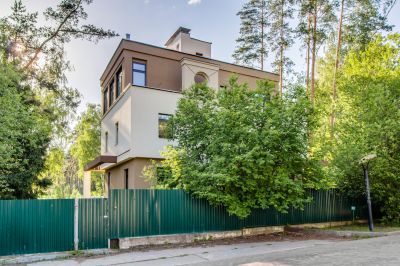 photo 63be995e55981_thumb.jpg