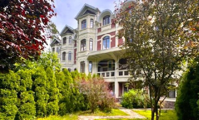 Таунхаусы в Николино 